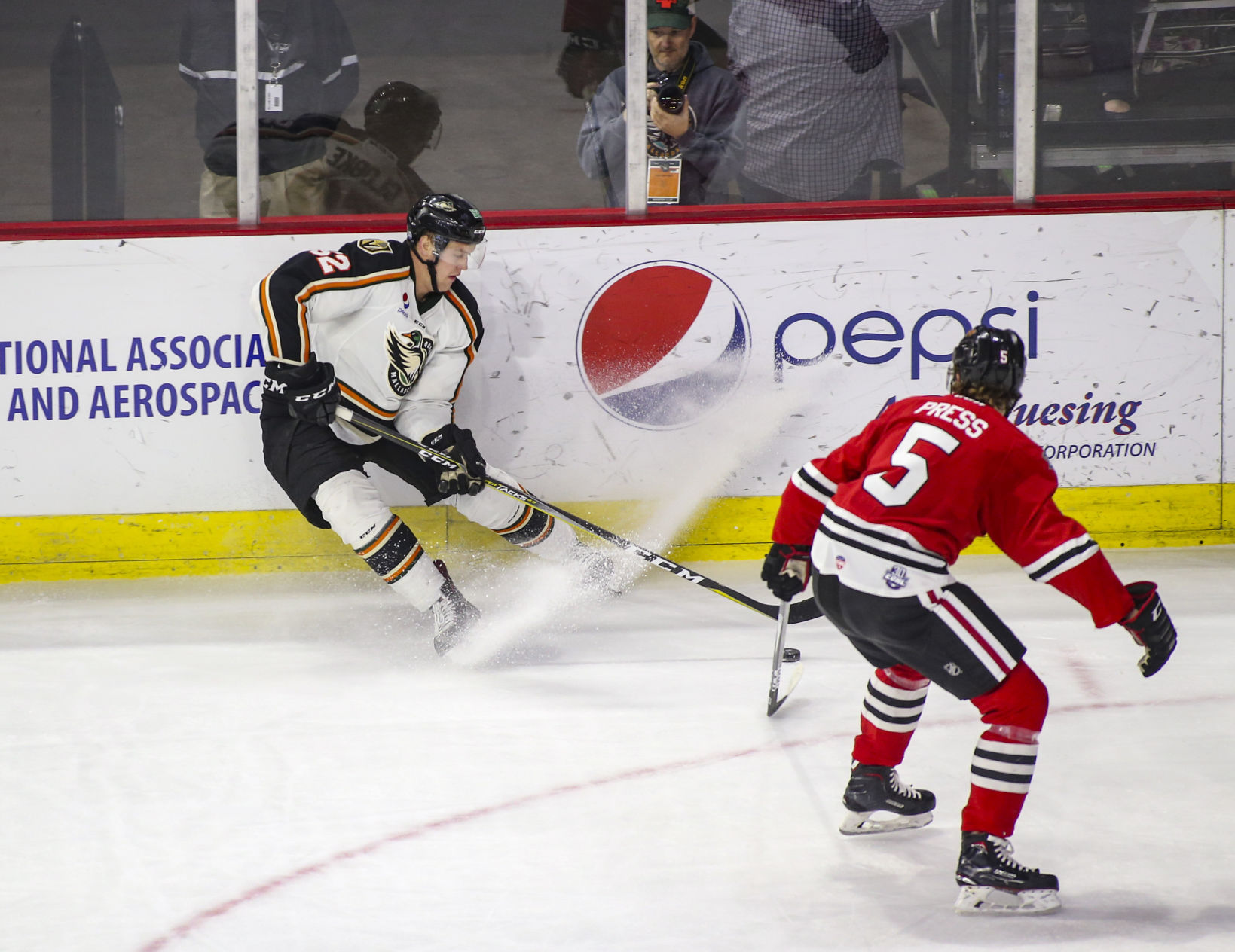 011218-MALLARDS-INDY-023